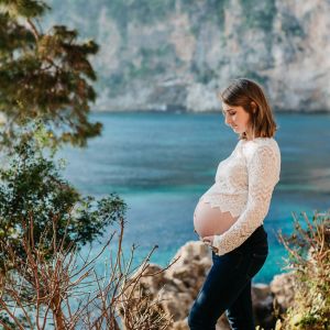 photo-grossesse-lifestyle-exterieur-06-monaco-stephanie-toselli-66