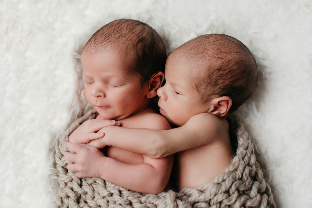 photographe-naissance-jumeaux-paris-IDF-stephanie-toselli-
