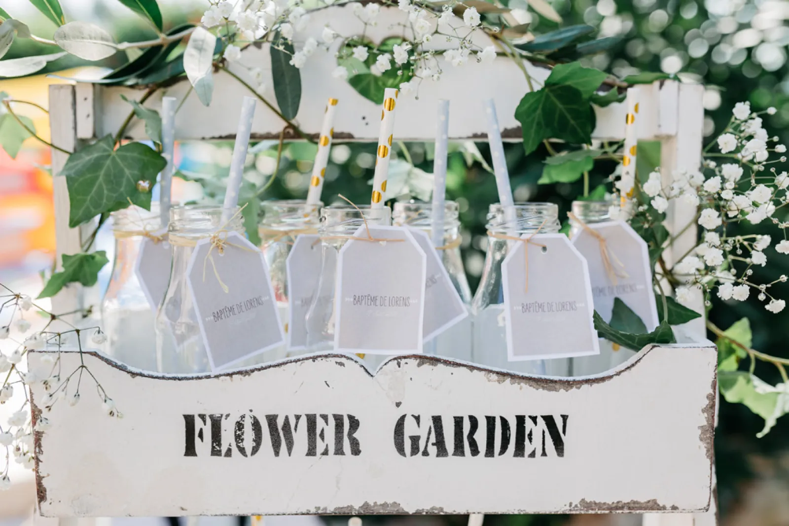 décoration de baptême dans un jardin thême bucolique chic à Paris