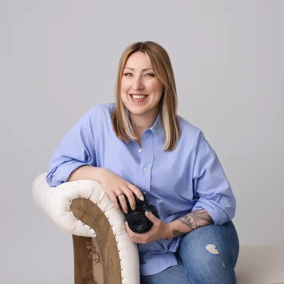 portrait de Stéphanie Toselli en studio à Paris