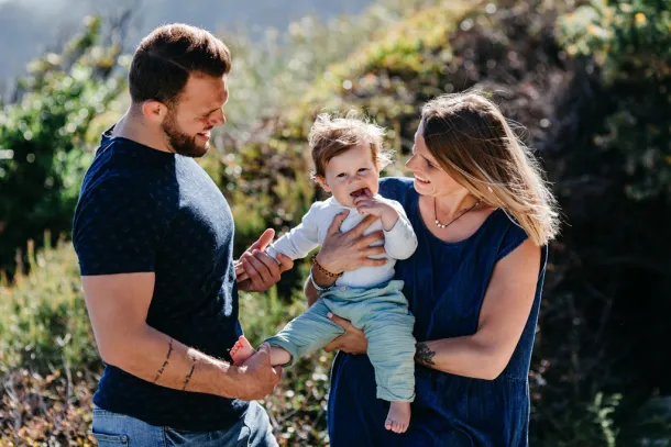 photo de famille dans la nature